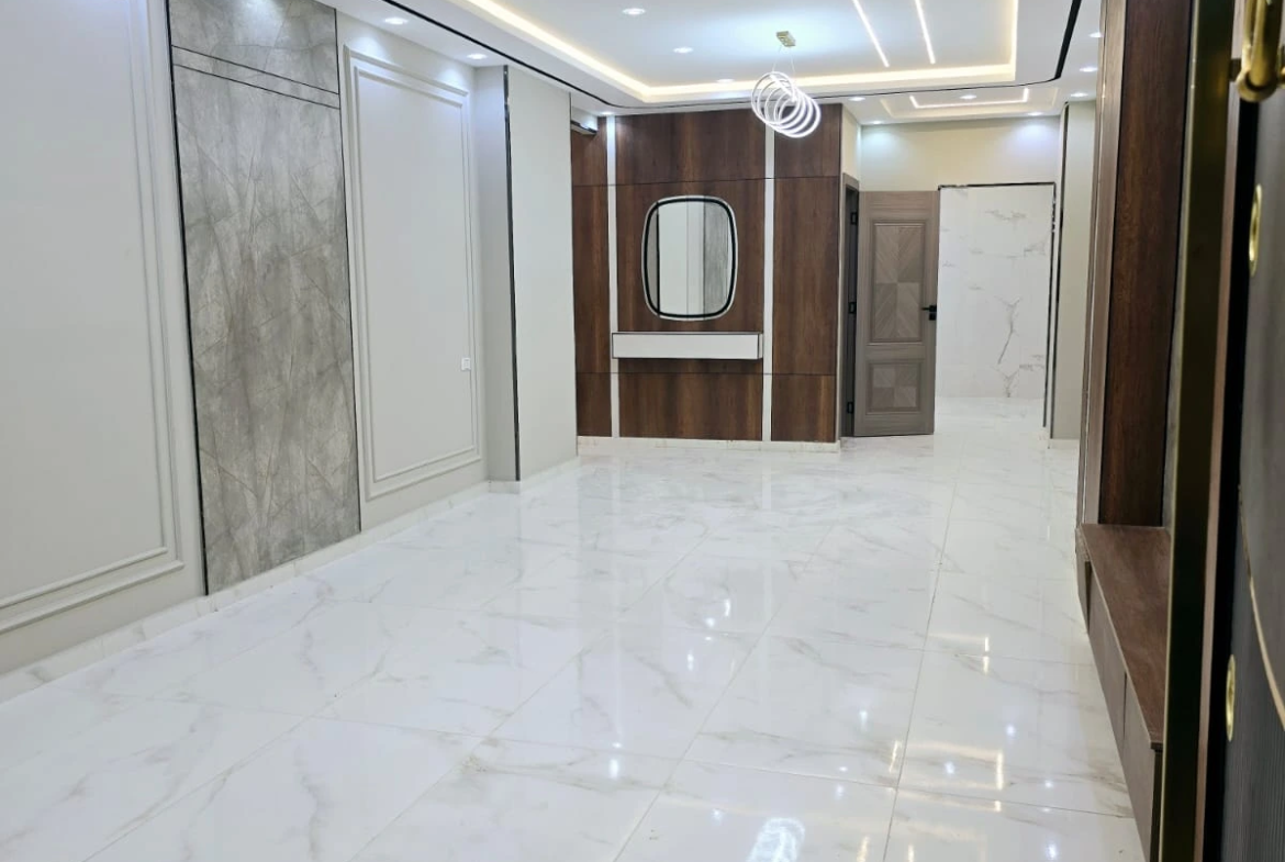 فيلا 220م بحديقة وجراج للبيع بحدائق الأهرام