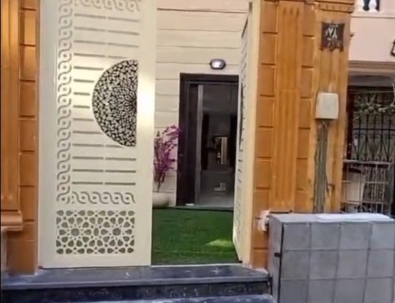 فيلا دوبلكس للبيع في حدائق الأهرام سمارت جاهزة للسكن